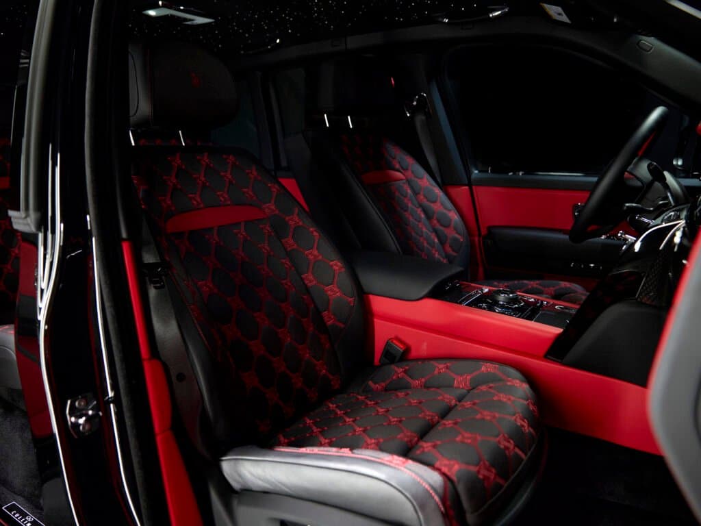 Rolls-Royce Cullinan Black Badge